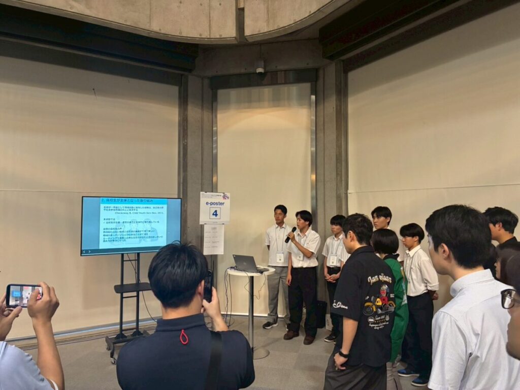 学会発表の様子2